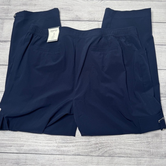 Chicos Zenergy Neema Georgina Pant Activewear Ink Blue Cargo Pants Size 3 Short - Picture 1 of 6